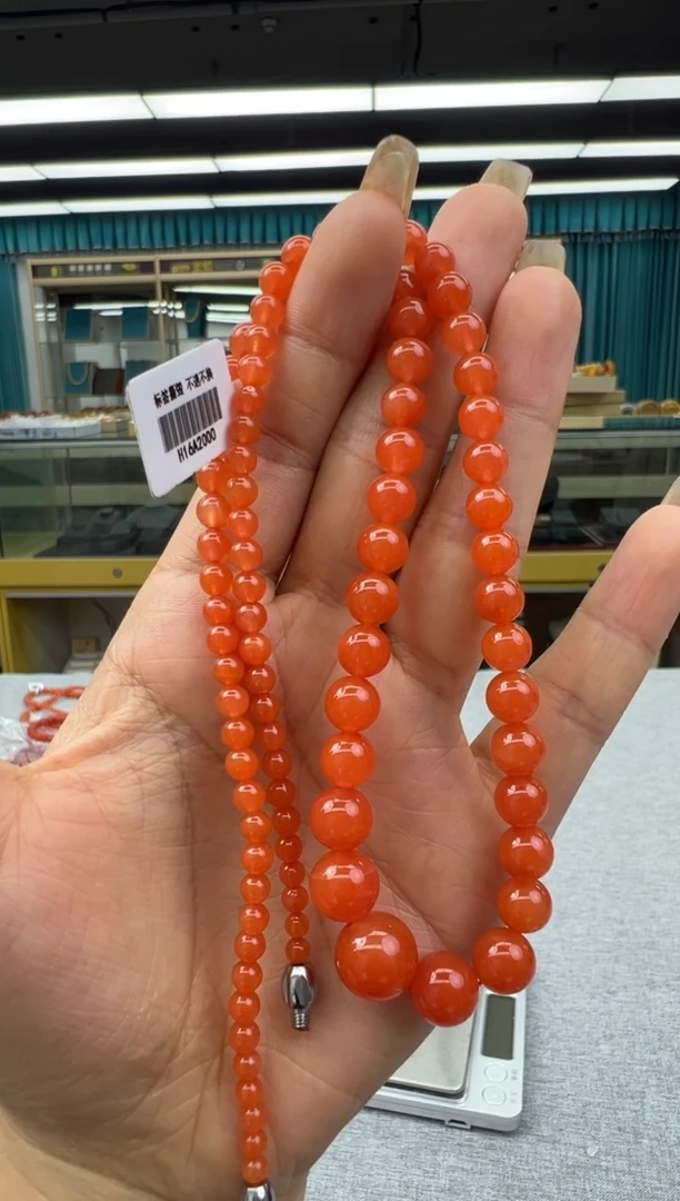 南红玛瑙未镶嵌颈饰047秒拍号