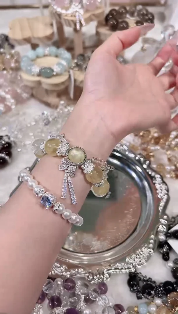 【闪购商品】水晶手链未镶嵌天然水晶默认微瑕 多样性发货发其一