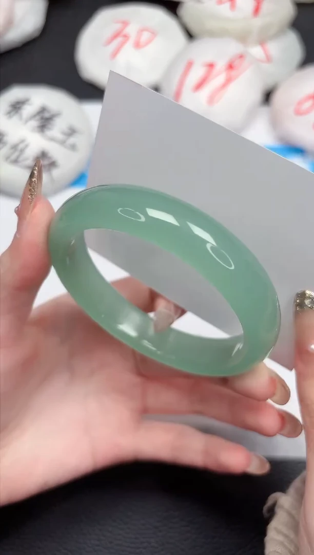 【闪购商品】石英质玉手镯未镶嵌505-59.2