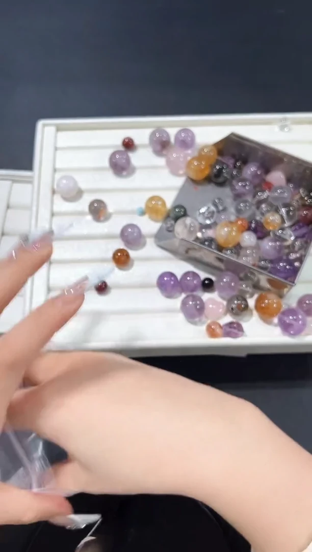 无无28f多样性发其一【1包】默认微瑕