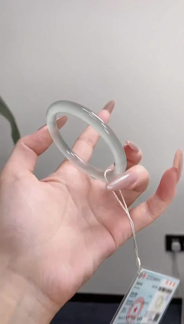 手镯玛瑙/玉髓未镶嵌55-56圆条