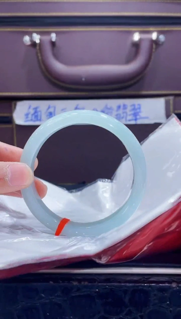 未镶嵌手镯翡翠15