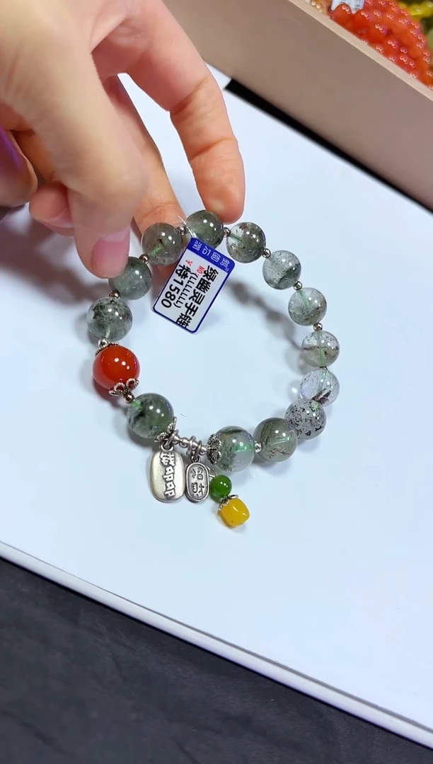 颈饰未镶嵌水晶手链12+