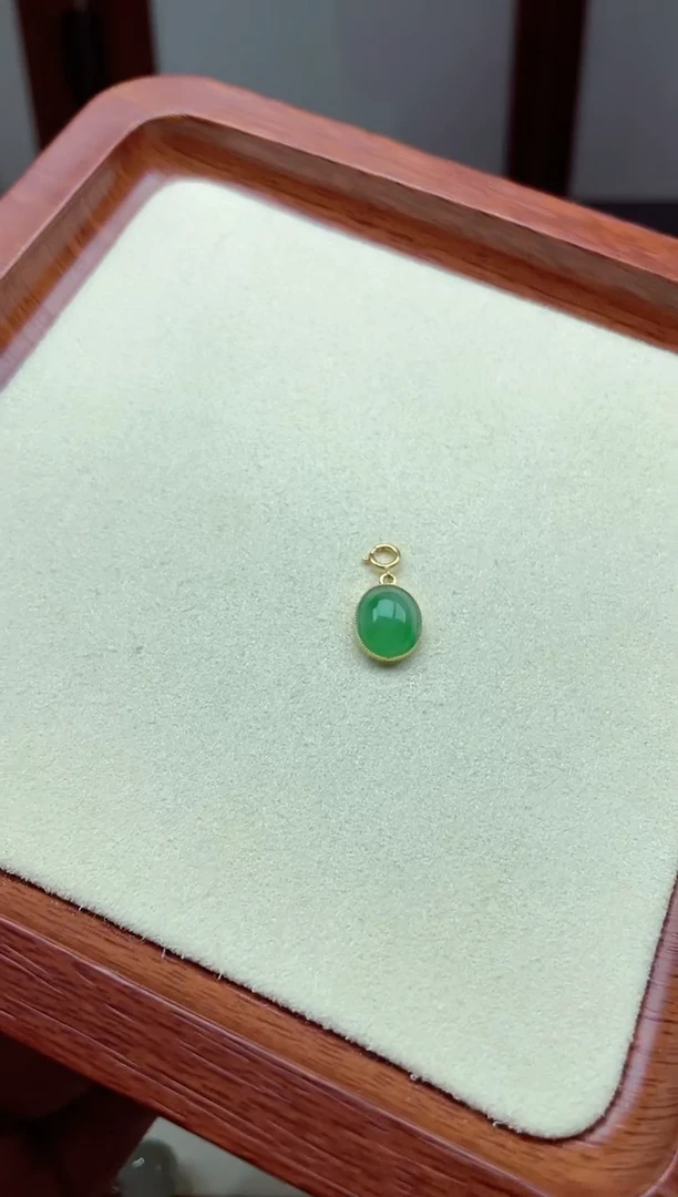 【闪购商品】翡翠手链未镶嵌翡翠