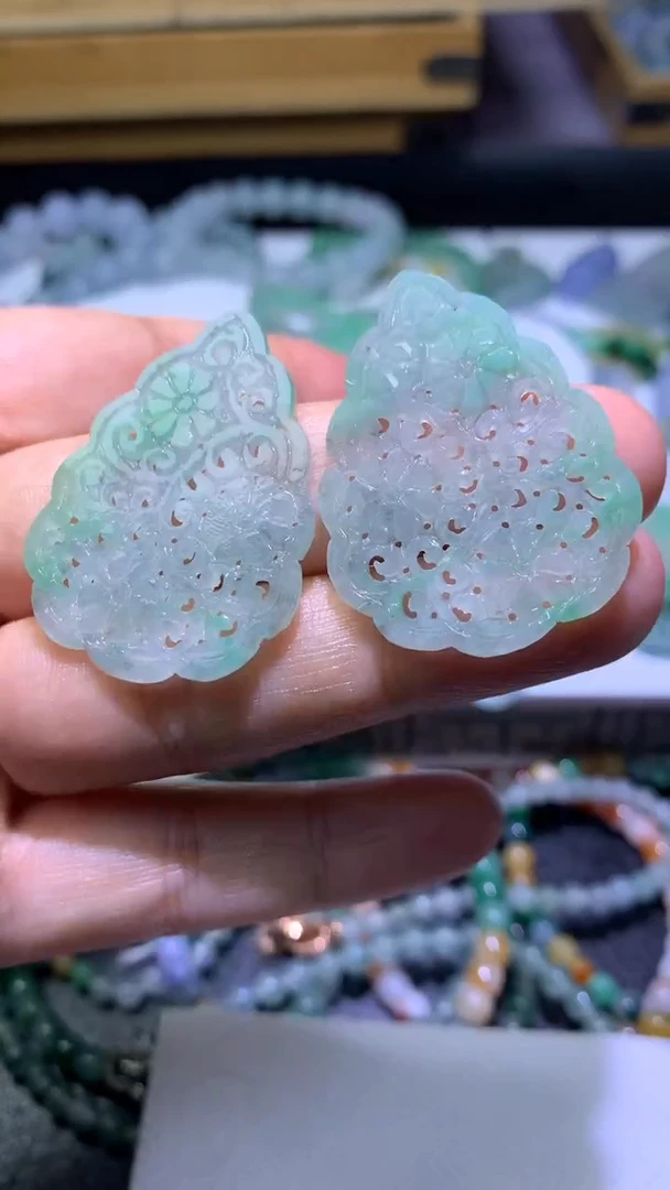 未镶嵌定制翡翠毛货