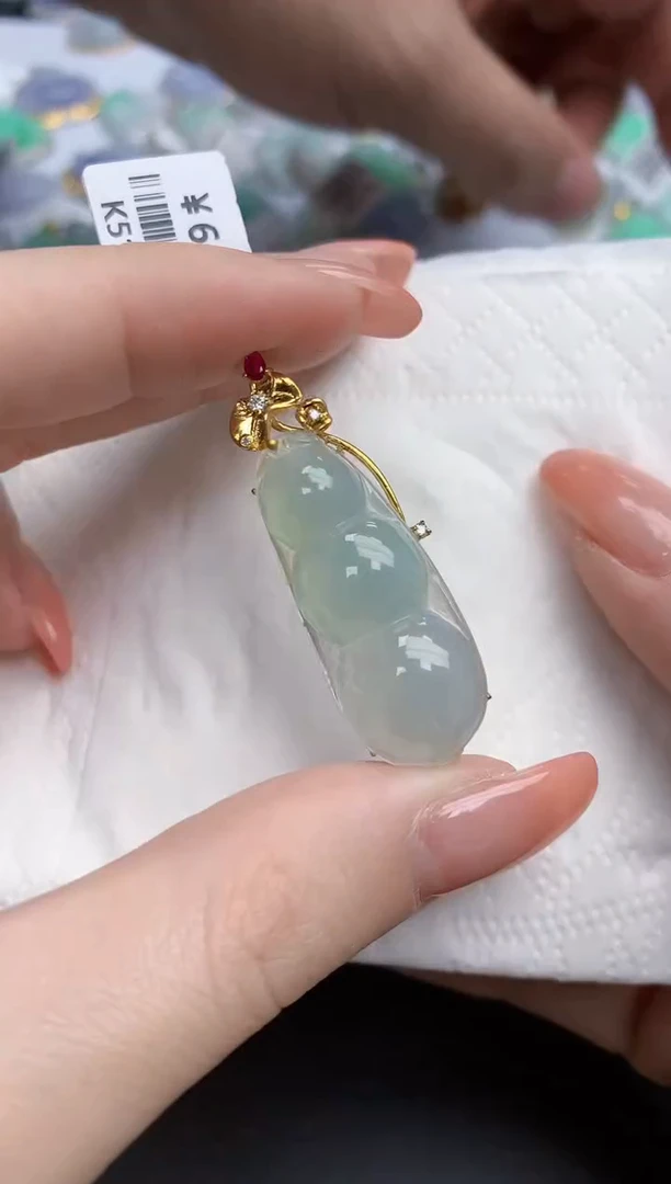 【闪购商品】翡翠颈饰18K金镶嵌天然缅甸翡翠A货