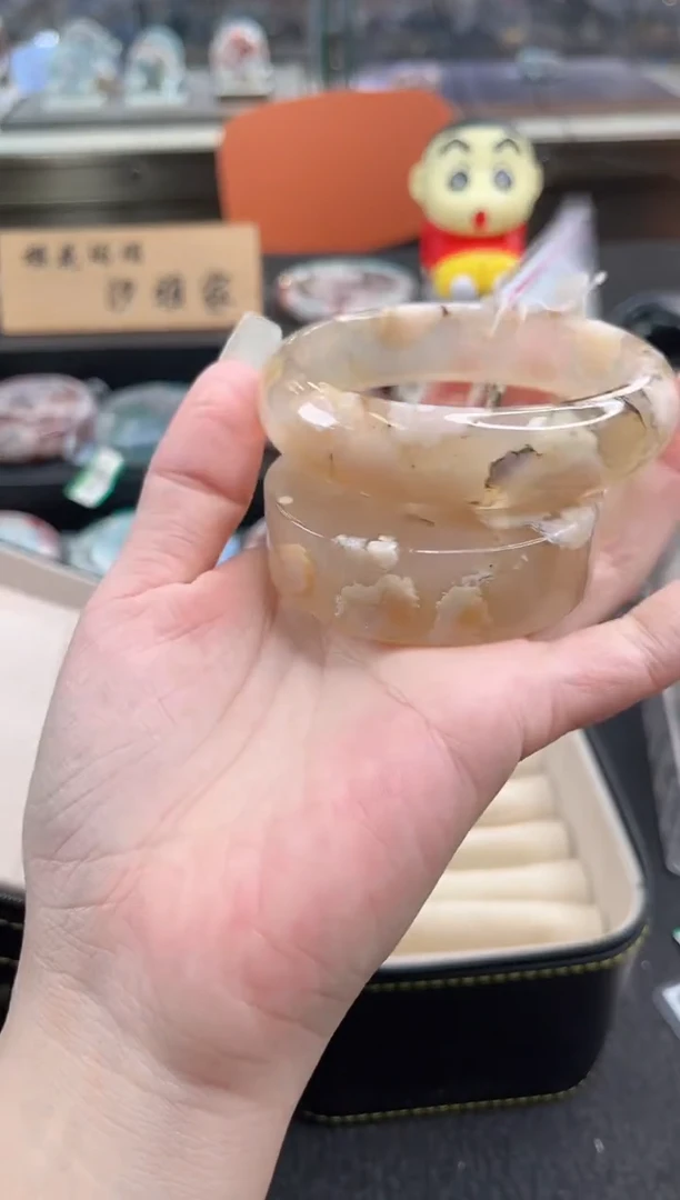 未镶嵌手镯石英质玉61圈口 （赠品镯心）3009175