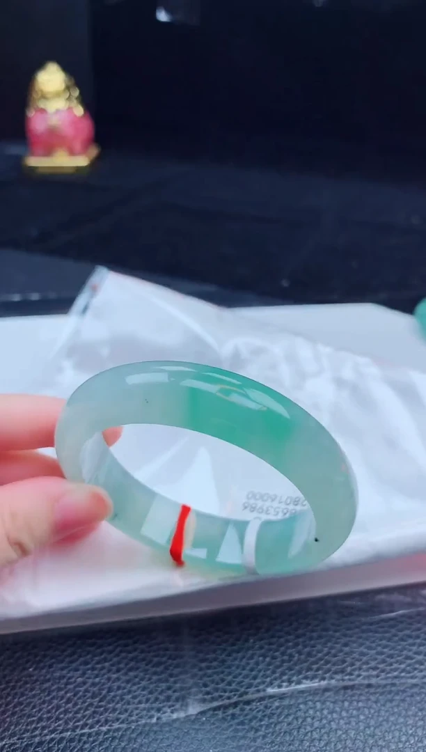 翡翠手镯未镶嵌缅甸天然翡翠A货手镯