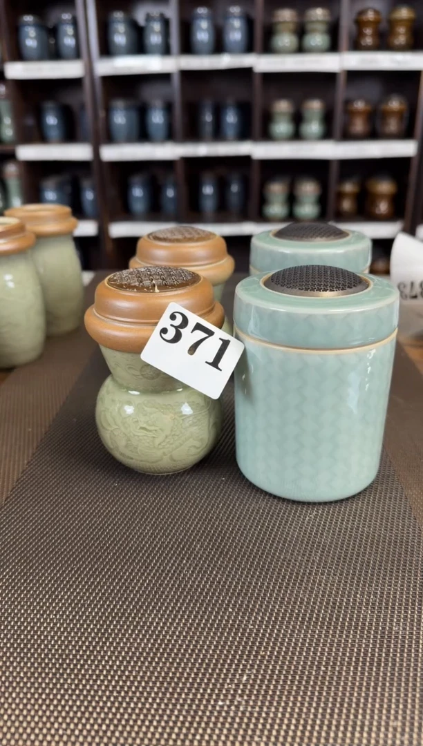 【闪购商品】狮子  仙露明珠  一只  371