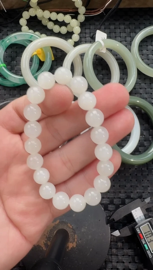 颈饰未镶嵌和田玉10mm手串