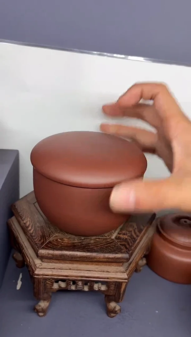 茶壶紫砂底槽清 松果茶叶罐