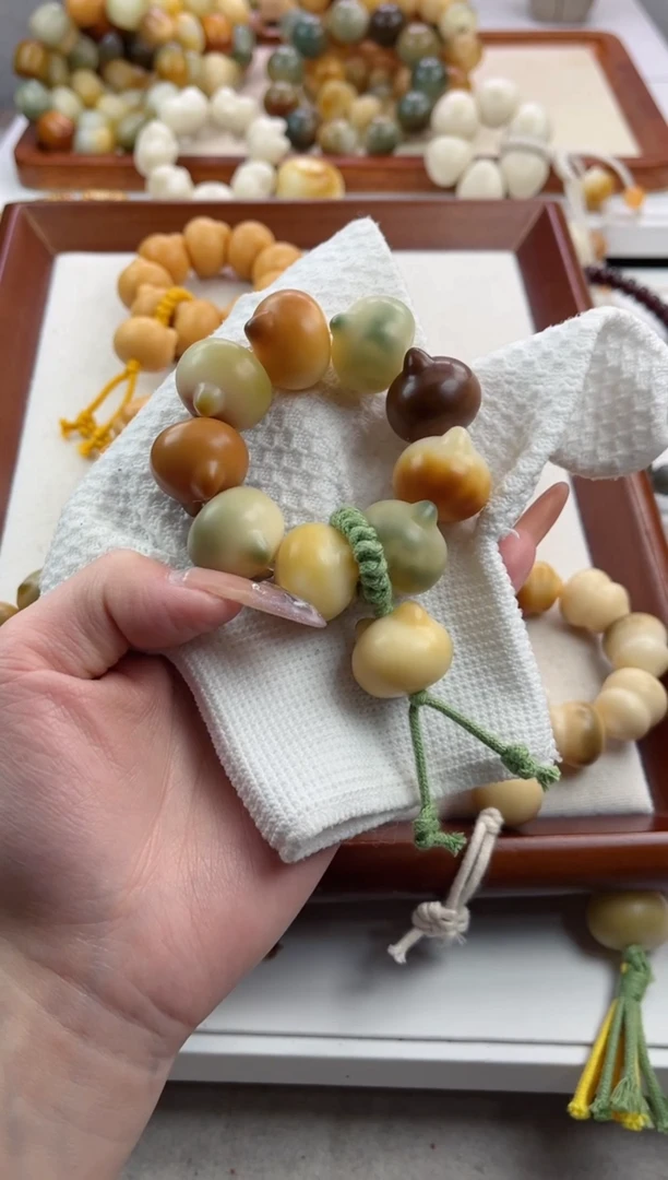 【闪购商品】菩提根/象牙果手串干磨猫猫头21mm手捻V44