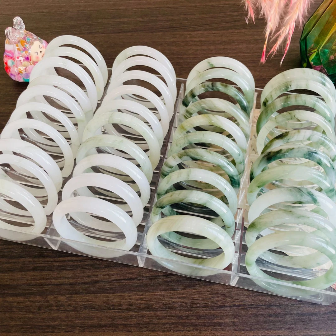 【天山翠手镯】多样性发货 编号：109