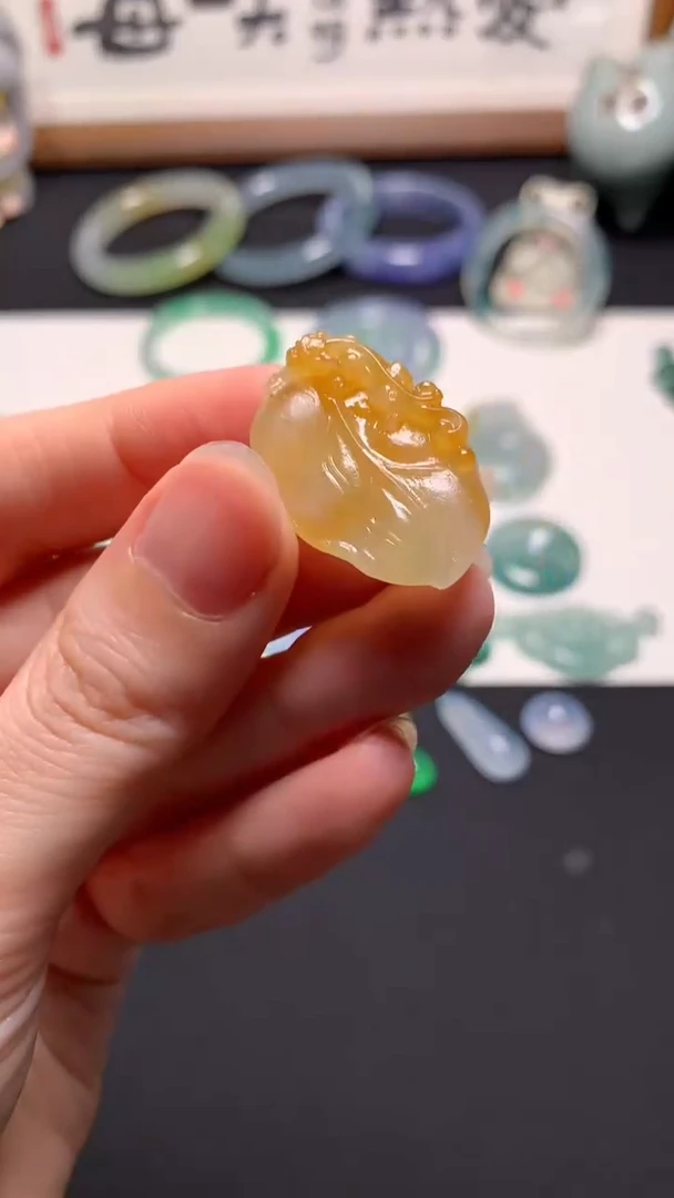 未镶嵌定制翡翠29.5*19.5*5.6