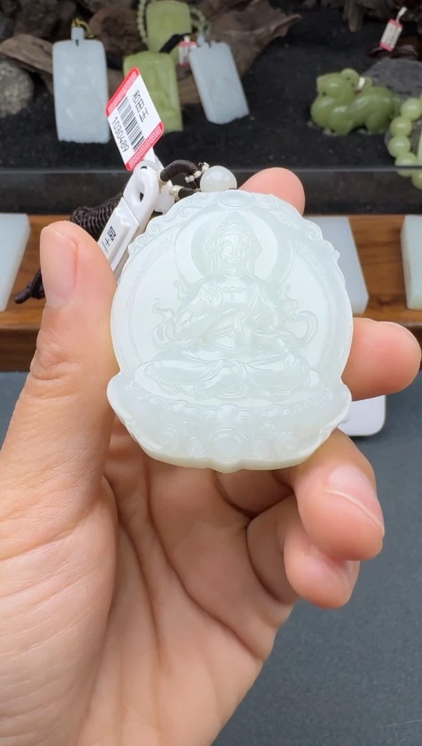 颈饰未镶嵌和田玉2