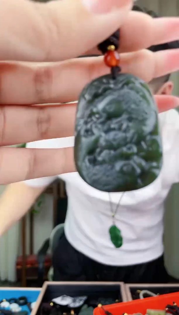 和田玉未镶嵌挂件拍一发一，多样性发货！