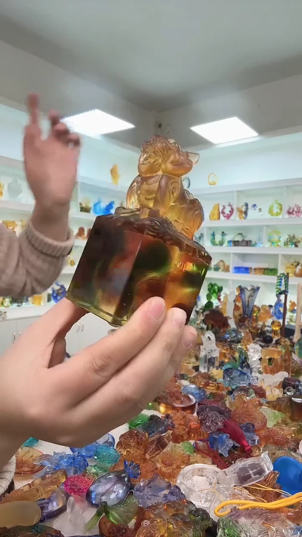 手工艺品琉璃老虎