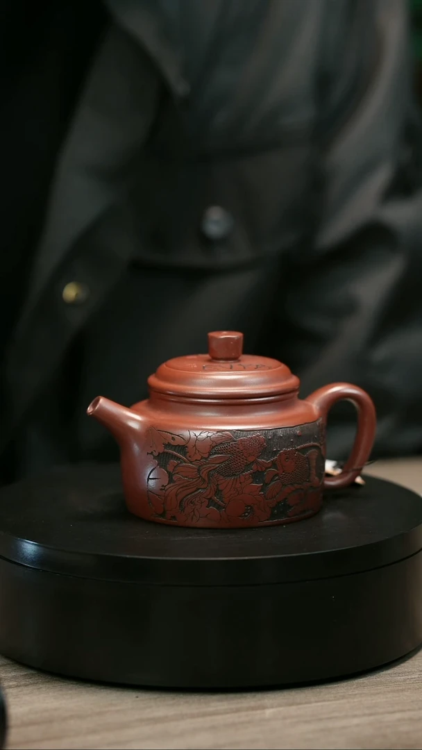 茶壶紫砂标****.H2419李發香龙血砂荷气生财德中
