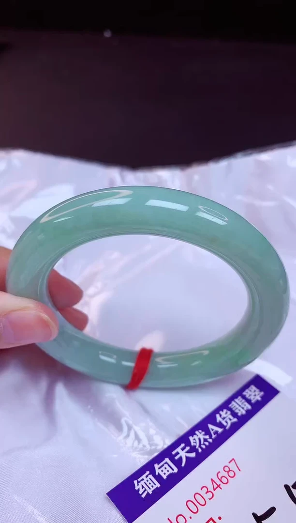 翡翠手镯未镶嵌55+