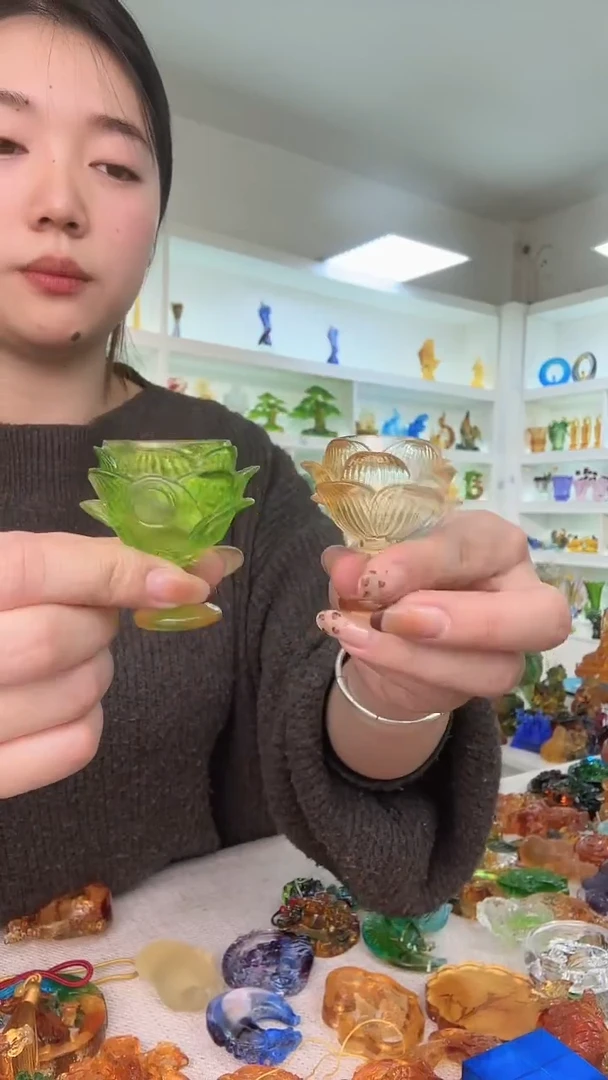 手工艺品琉璃莲花杯2个