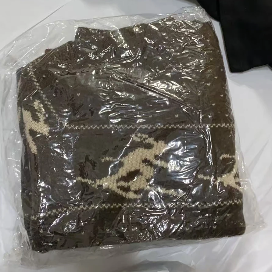［小小布］no退换-东大门正品u5r咖色小鹿波浪线毛衣