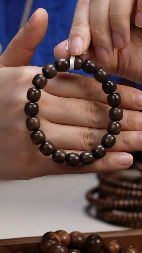 檀香木手串/手链阴沉老山檀香9*10老型多样式发其一