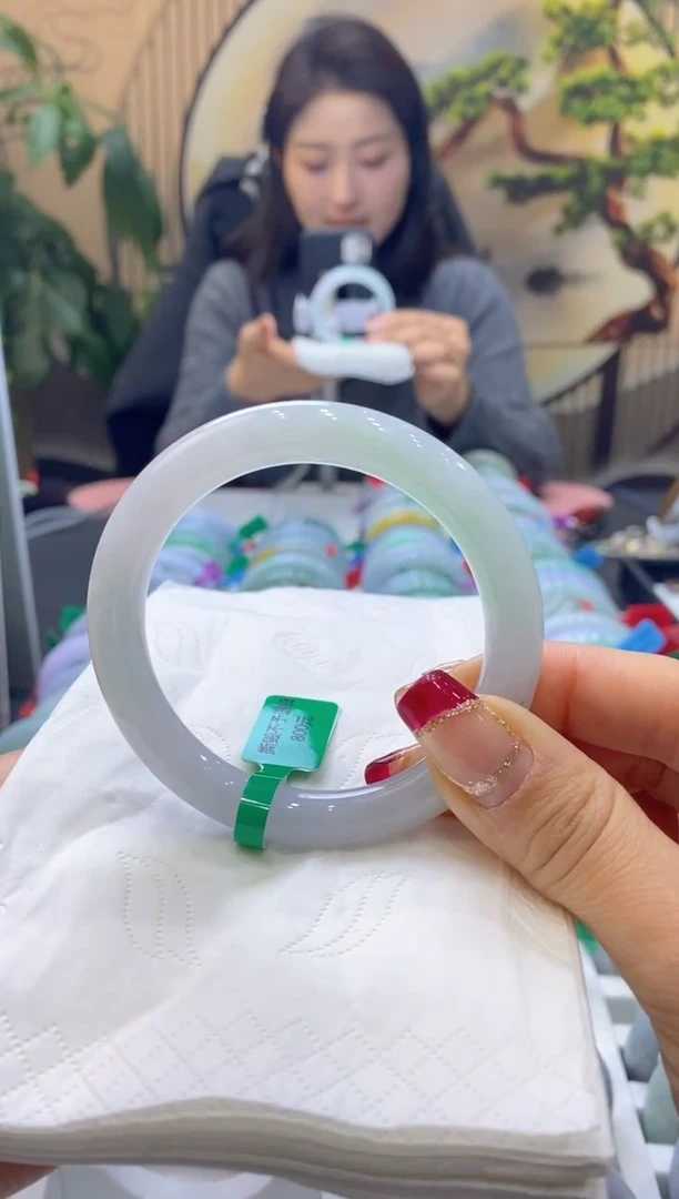 【闪购商品】翡翠手镯未镶嵌99915729