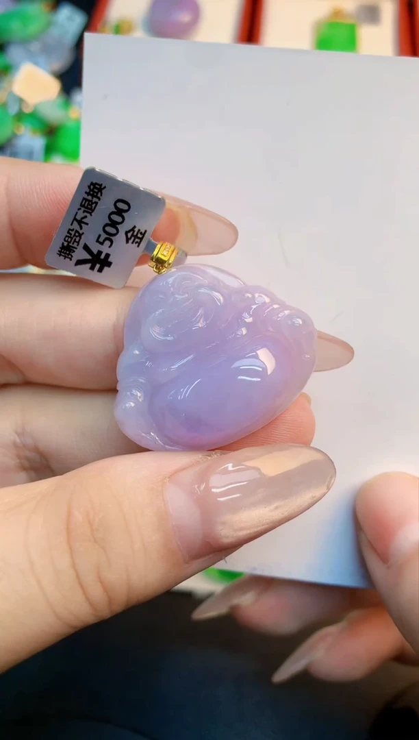 翡翠未镶嵌颈饰1