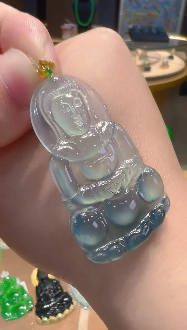 翡翠18K金镶嵌吊坠(不含链)多样性发其一