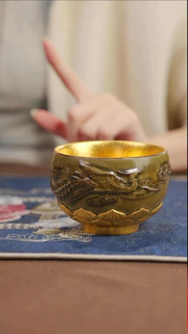 【闪购商品】鎏金很大很重的杯子