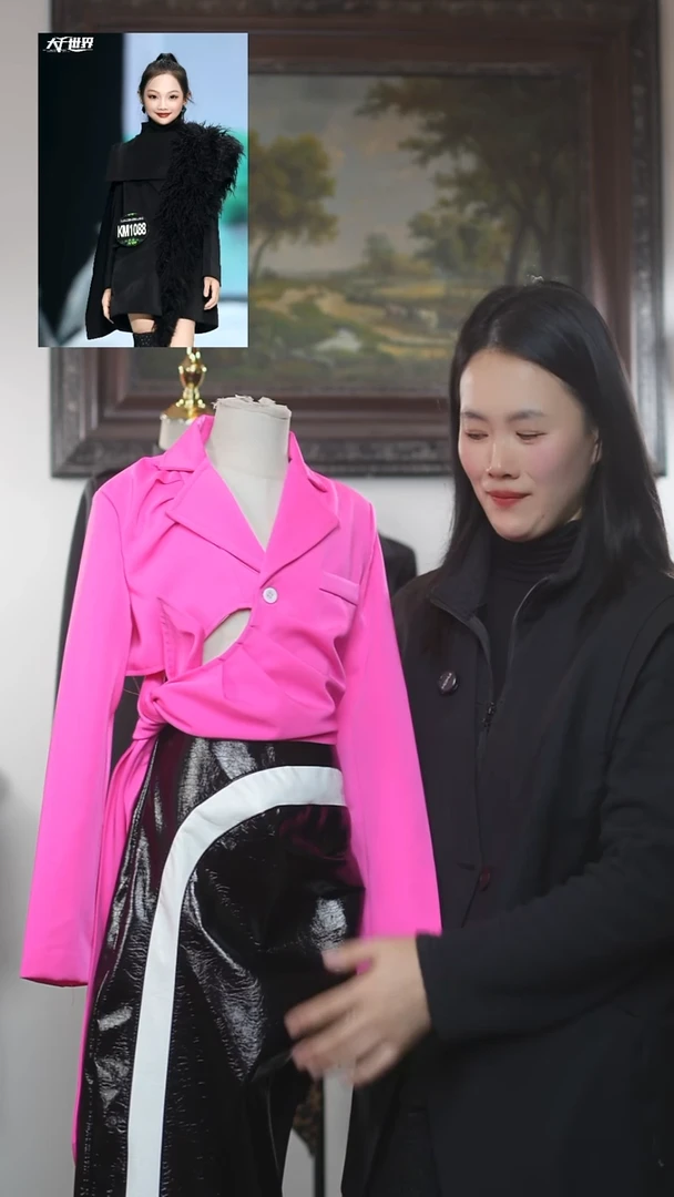 130码玫红色西装外套样衣艺桐轩儿童潮服