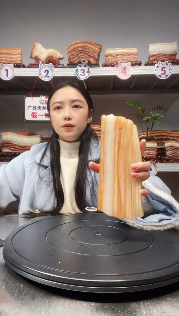 【闪购商品】天然石材柳州猪肉石