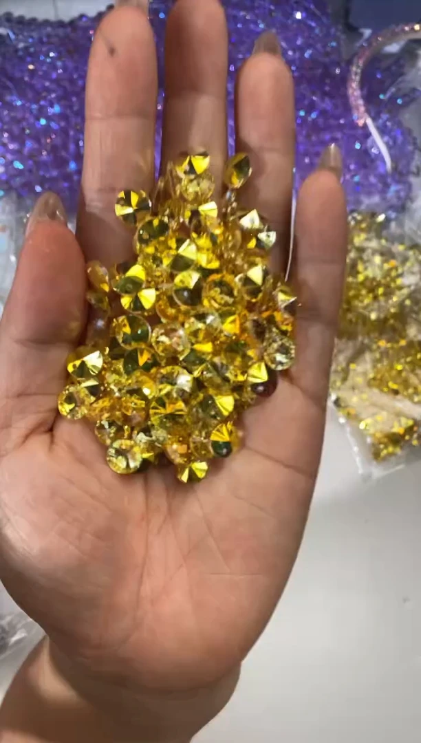 玻璃1680卡8飞碟片100颗艳金色