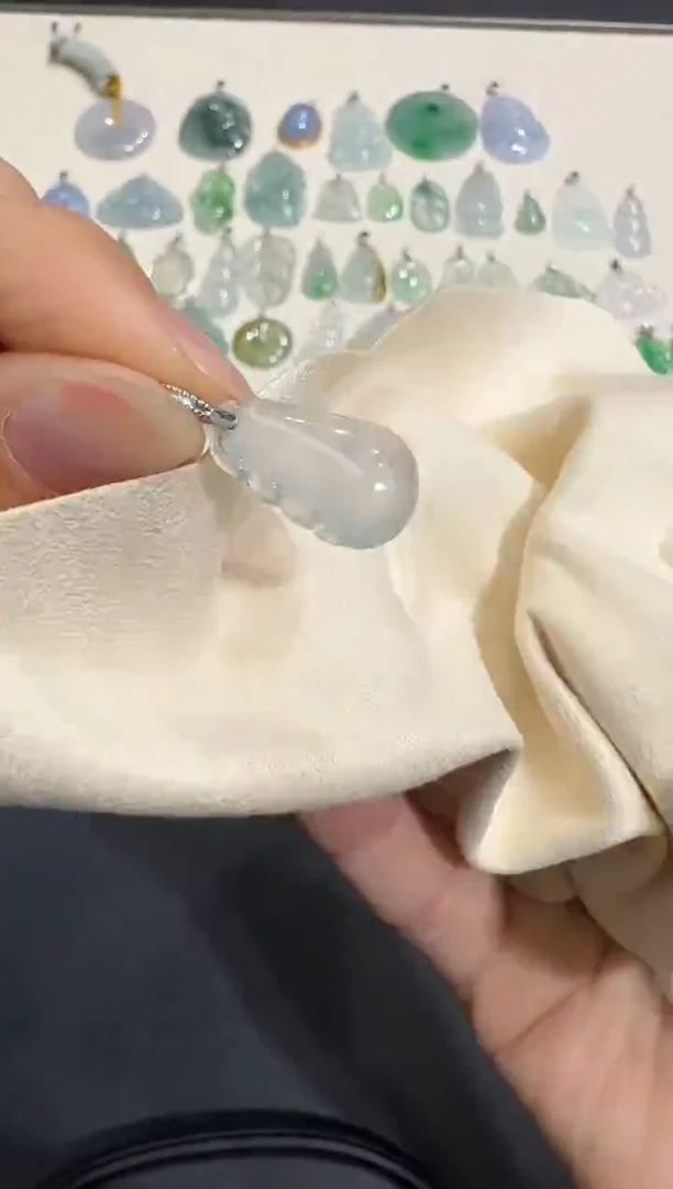 颈饰18K金镶嵌翡翠X1215-1501-444