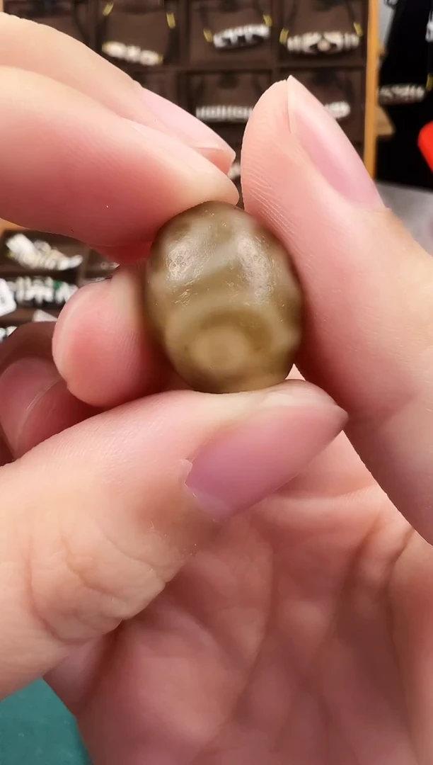 玛瑙/玉髓（覆膜）颈饰未镶嵌36（微瑕）