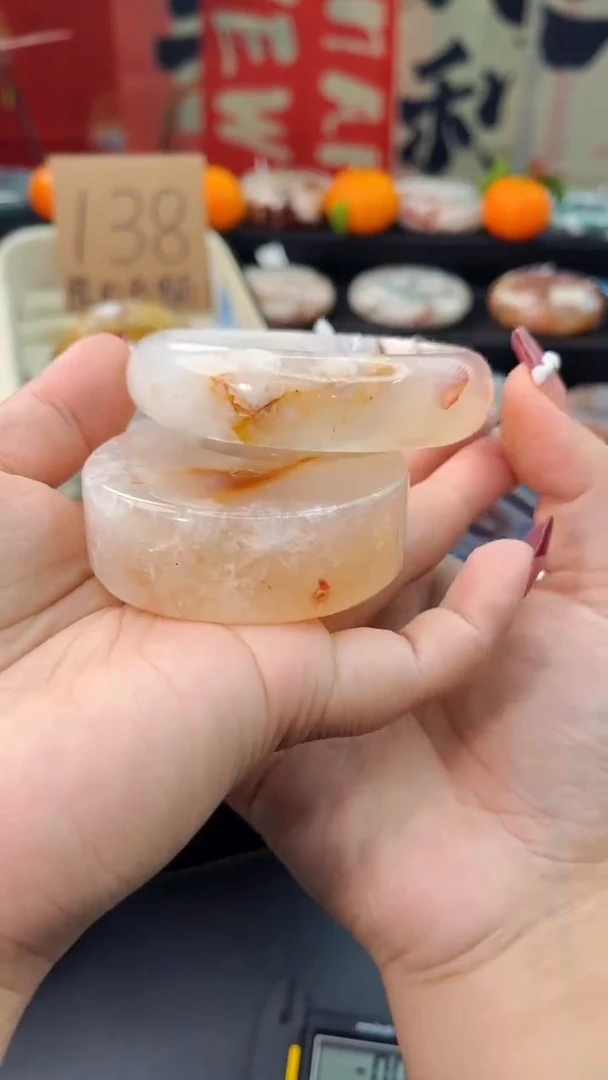 【闪购商品】石英质玉手镯未镶嵌赠送镯心（59圈口）