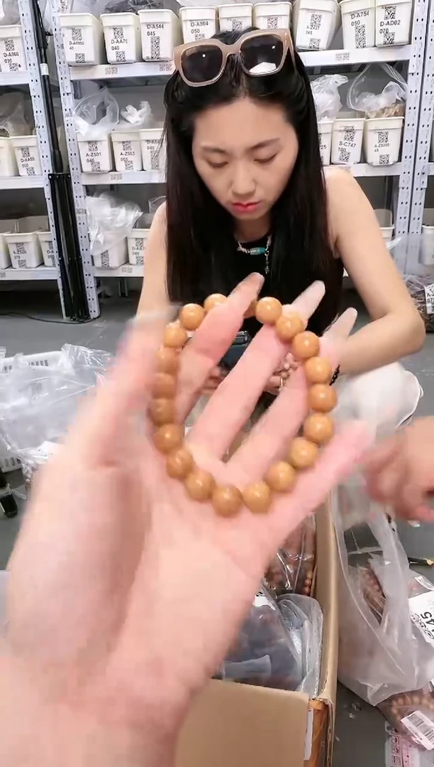 猴头核桃吊坠L-145195