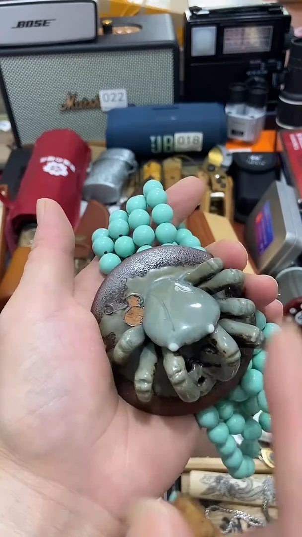 瓷片闪购商品 如图所示