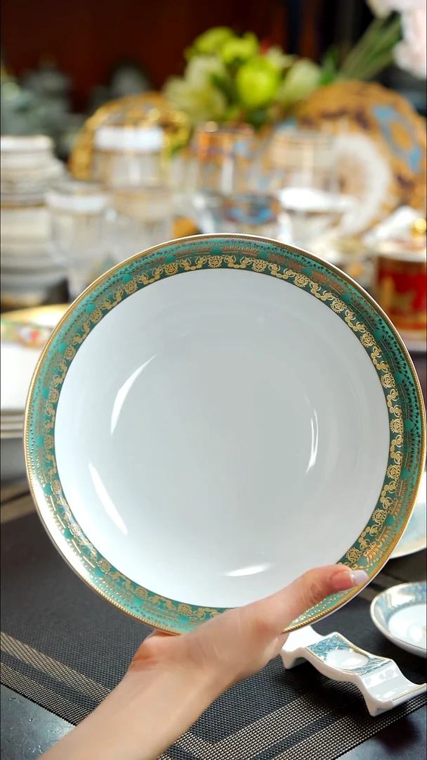 瓷片9英寸汤碗 1个