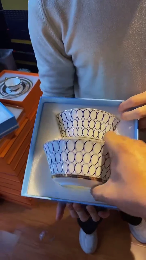 【闪购商品】鸿辉家品牌瓷器，京东包邮！