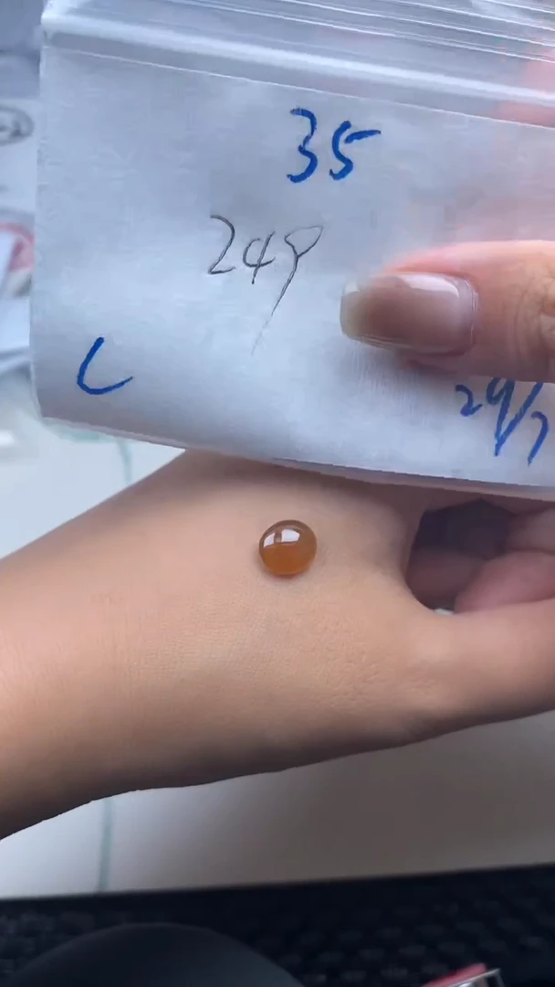 翡翠裸石缅甸天然翡翠A货35
