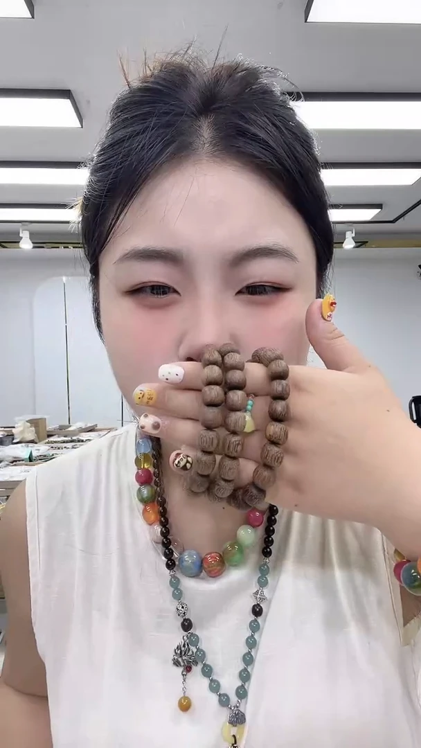 玛瑙/玉髓颈饰合金3119手串