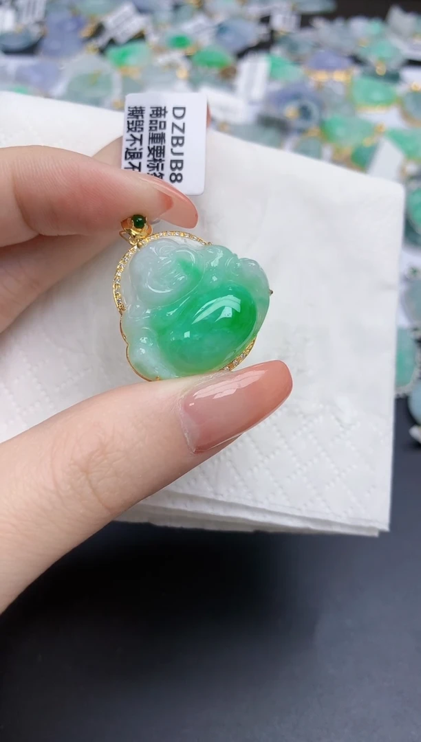 【闪购商品】翡翠颈饰18K金镶嵌天然缅甸翡翠A货