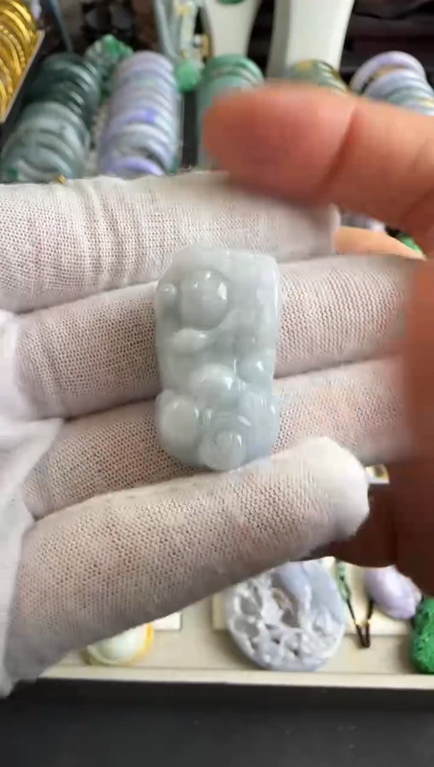 【闪购商品】翡翠颈饰未镶嵌吊坠