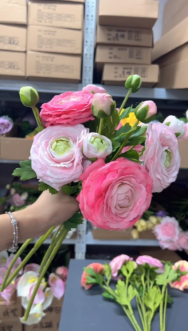 2枝玫红2枝粉色手感保湿露莲