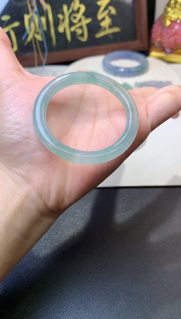 未镶嵌定制翡翠毛货