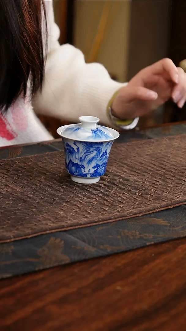 【闪购商品】杯子YS轻工山水两才盖碗