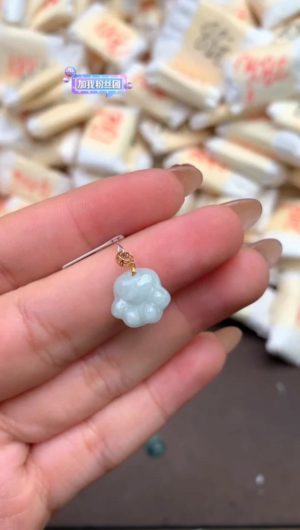 【闪购商品】翡翠挂件18K金镶嵌—