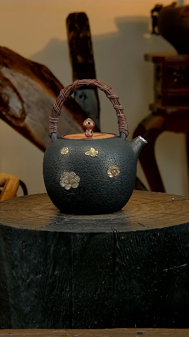 别看我人不正经。壶，正儿八经！！
