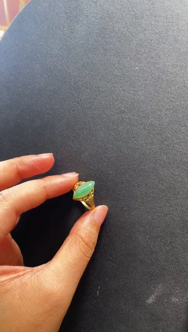 翡翠戒指未镶嵌戒指